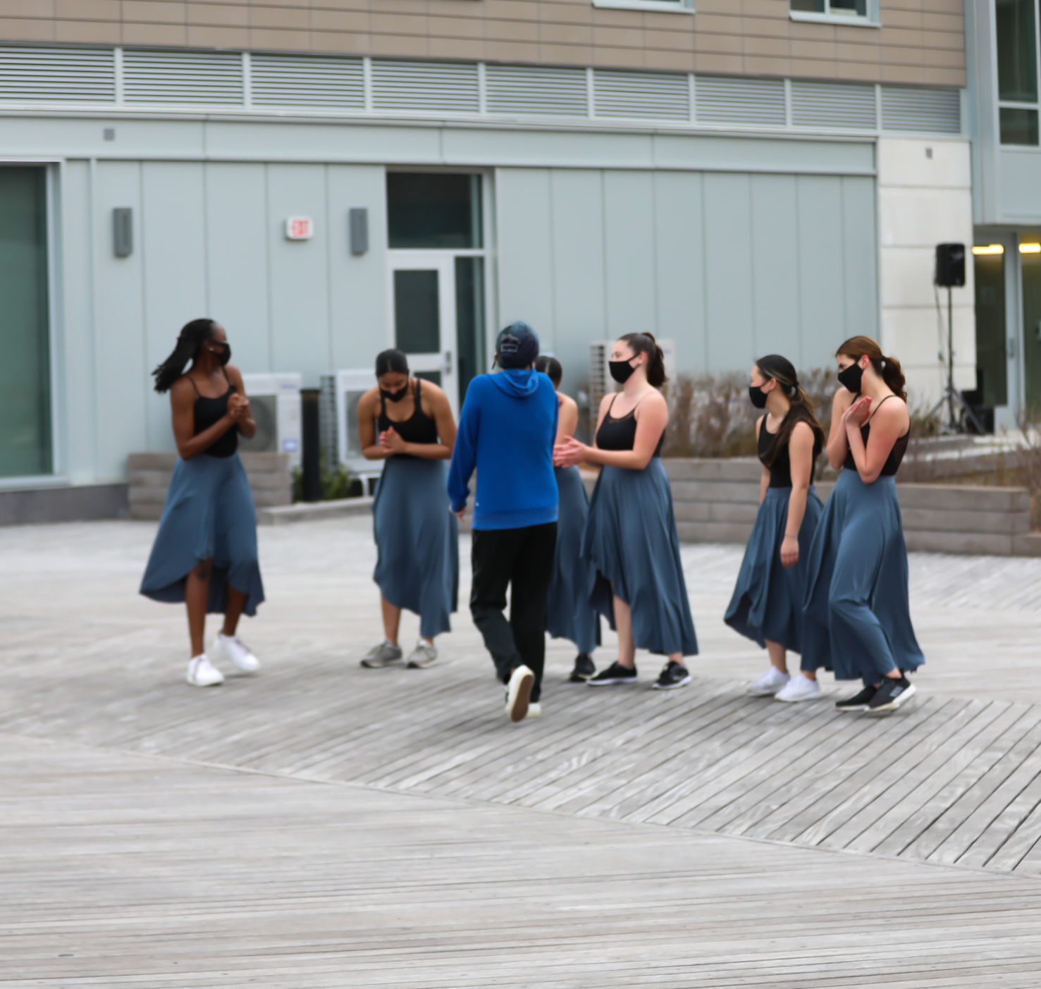 041021_nws_stocktondance